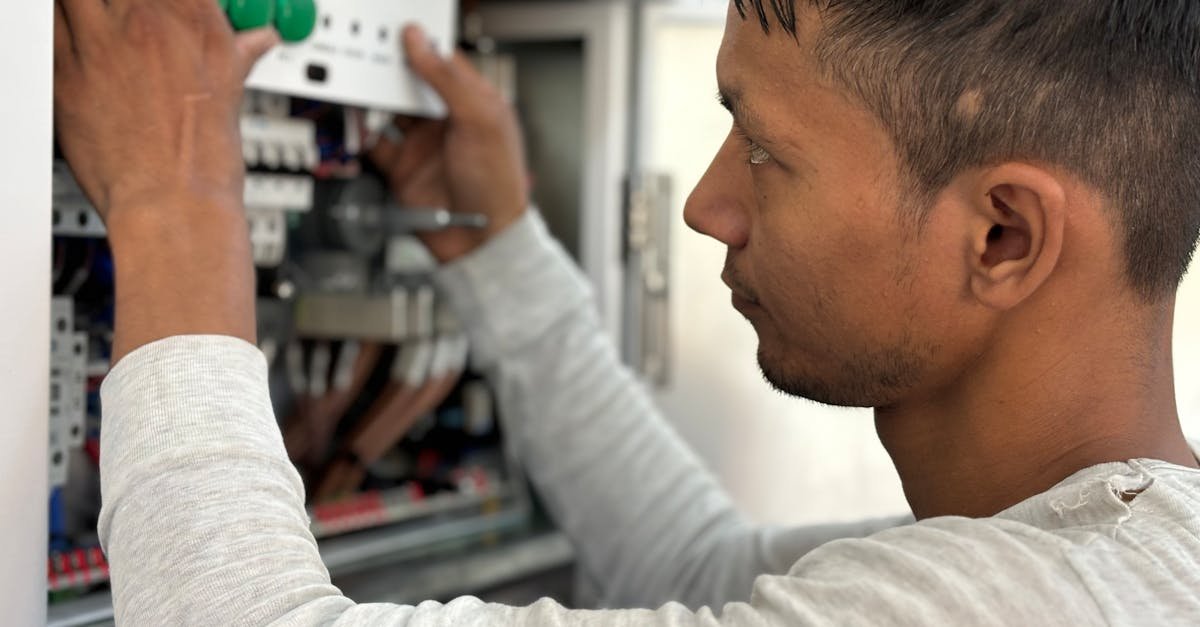 Why every electrician needs a proper website